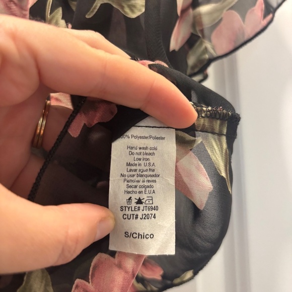 Tobi Off The Shoulder Flounce Floral Chiffon Blouse - Picture 6 of 7